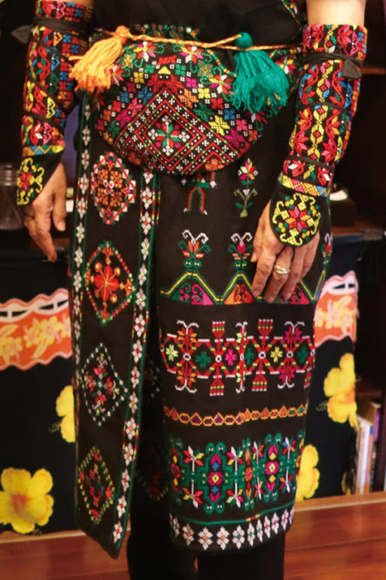 原住民族・パイワン族の女性用の民族衣装