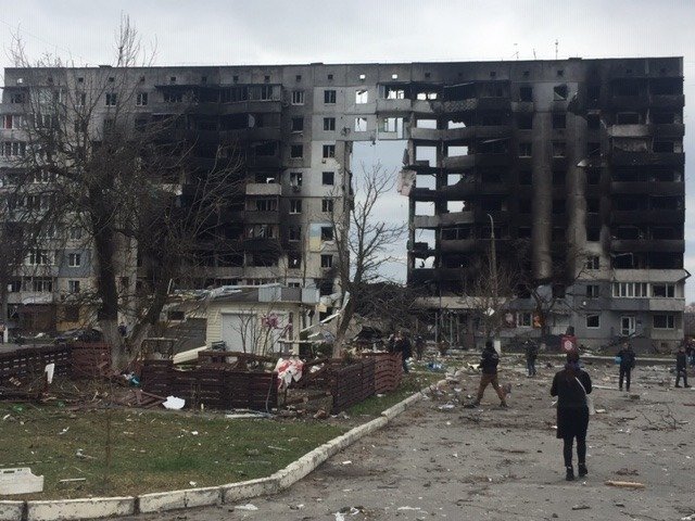 ロシア軍に破壊された街。キーウ近郊ボロジャンカ。写真はすべて古川さん撮影